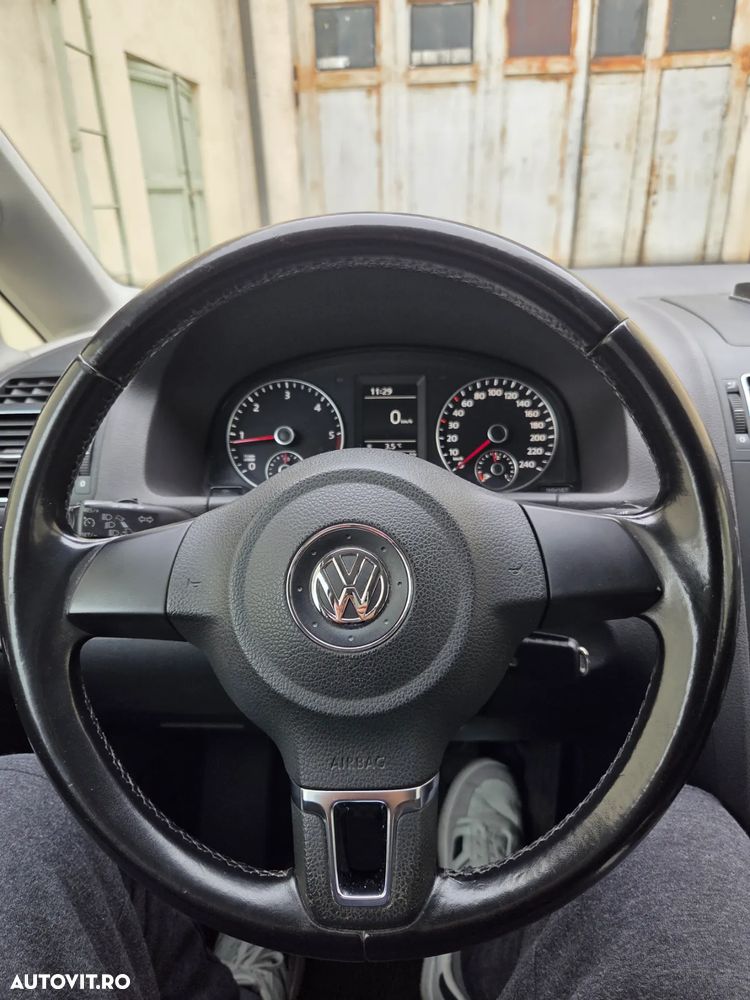 Volkswagen Touran 1.6 TDI DPF BlueMotion Technology Comfortline - 38