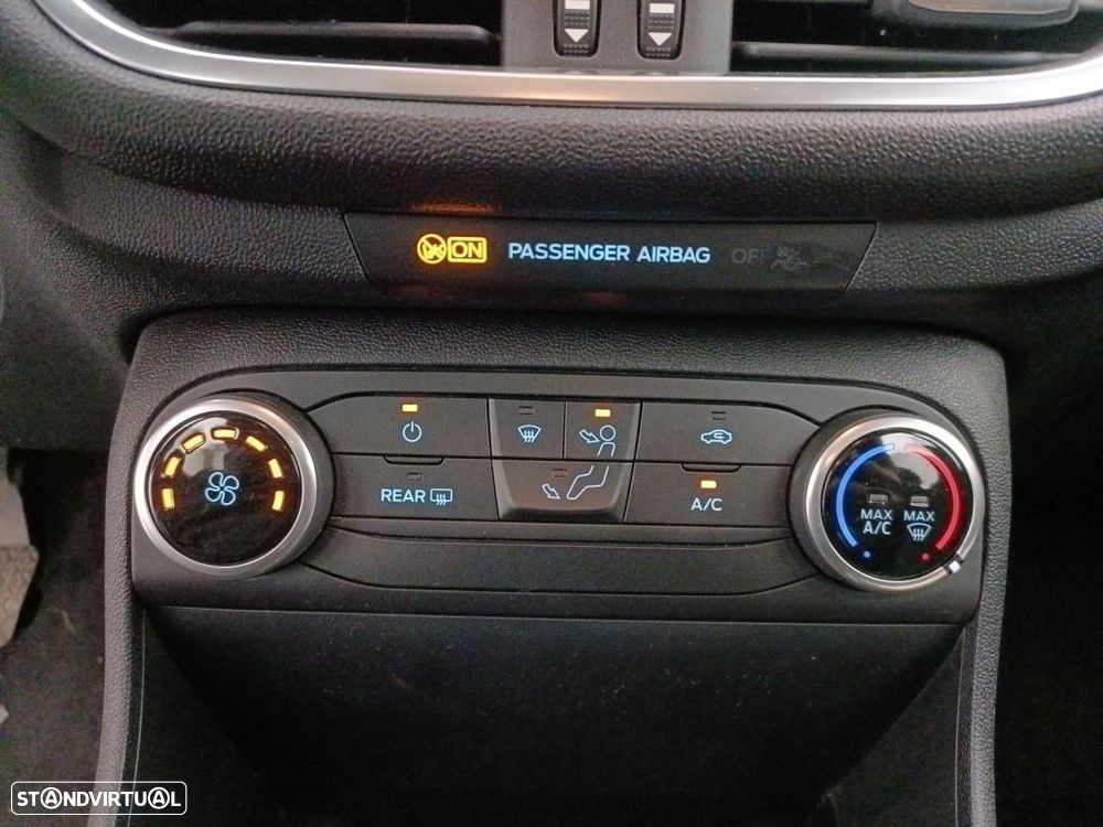 Ford Fiesta 1.0 EcoBoost Connected - 11