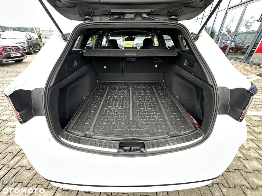 Toyota Corolla 1.8 Hybrid GPF Executive - 18