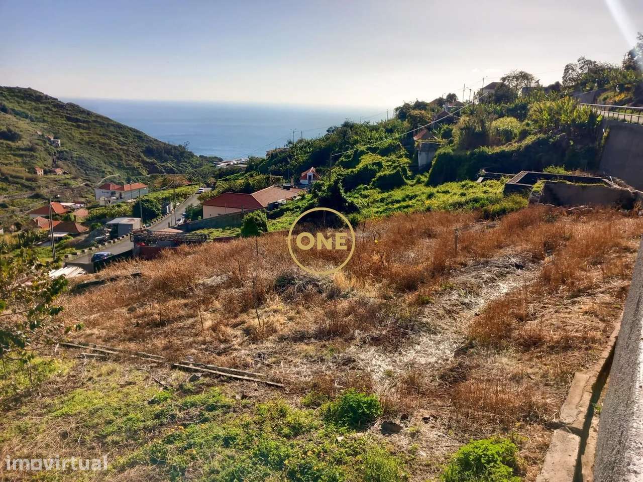 Terreno com 576m² - Grande imagem: 4/13
