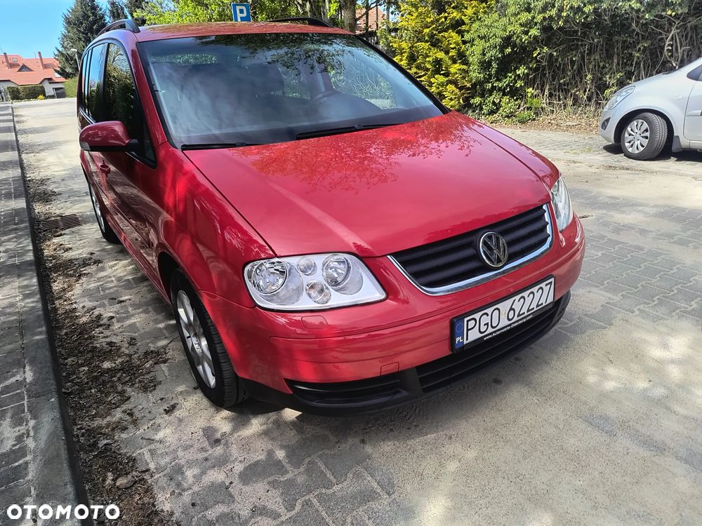 Volkswagen Touran - 15