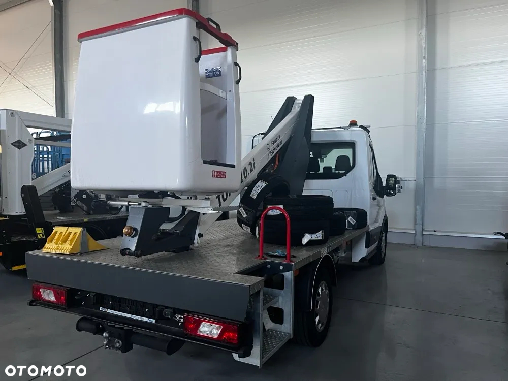 France Elevateur Topy 10.2 Ford Transit - 8