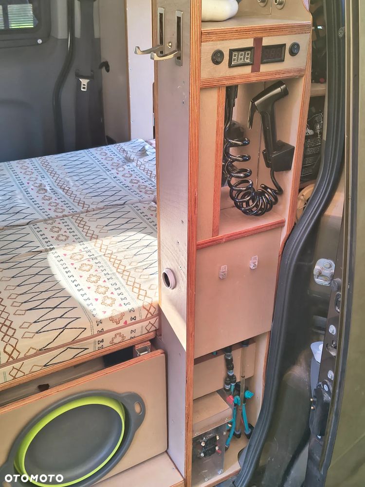 Nissan NV200 - 9