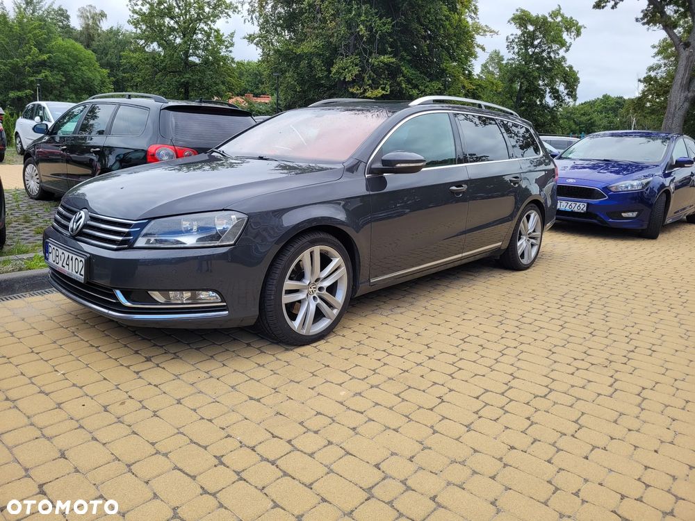Volkswagen Passat 2.0 TDI Edition 40 DSG - 1