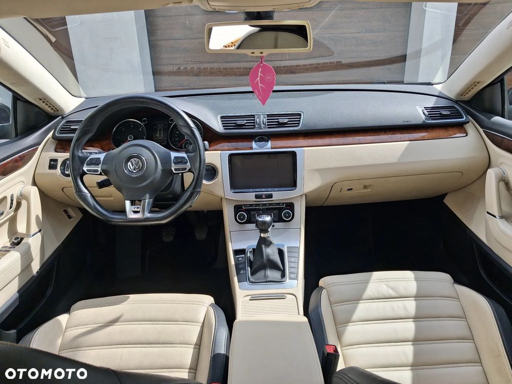 Volkswagen Passat CC 2.0 TDI - 15