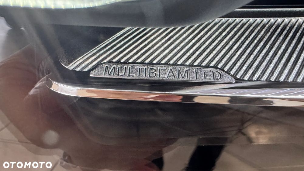 Mercedes-Benz GLB 200 AMG Line 7G-DCT - 8