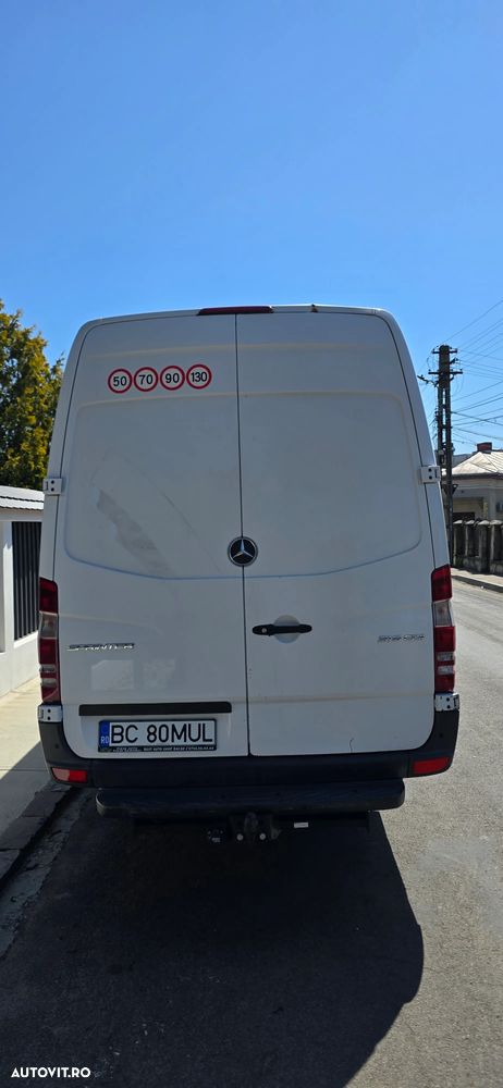 Mercedes-Benz Sprinter 519 /419/319 - 9