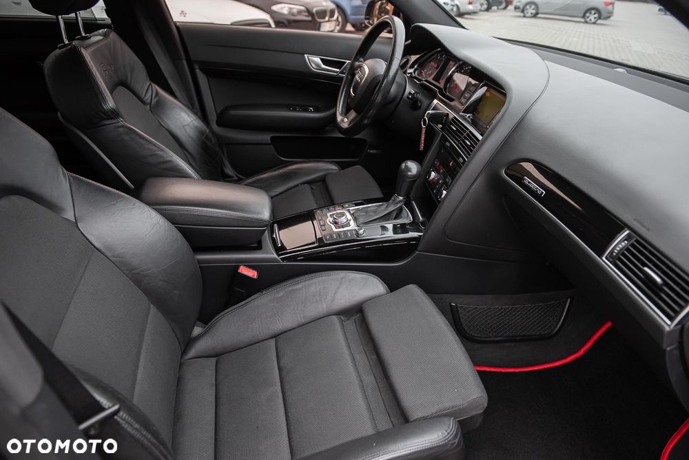 Audi A6 Avant - 32