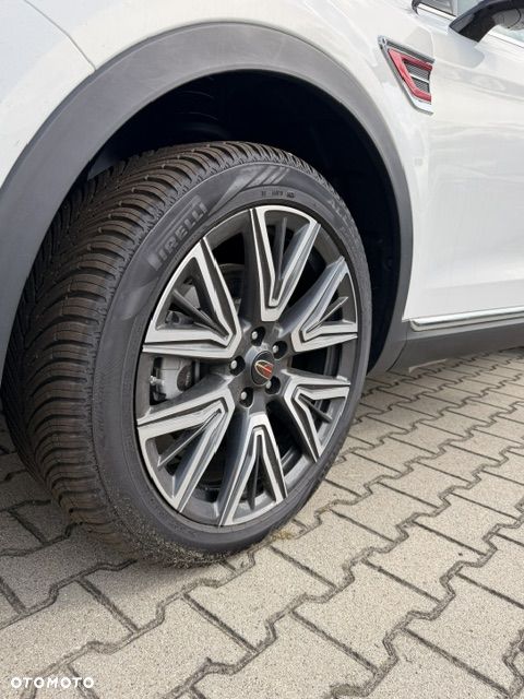 Hongqi HS5 - 7