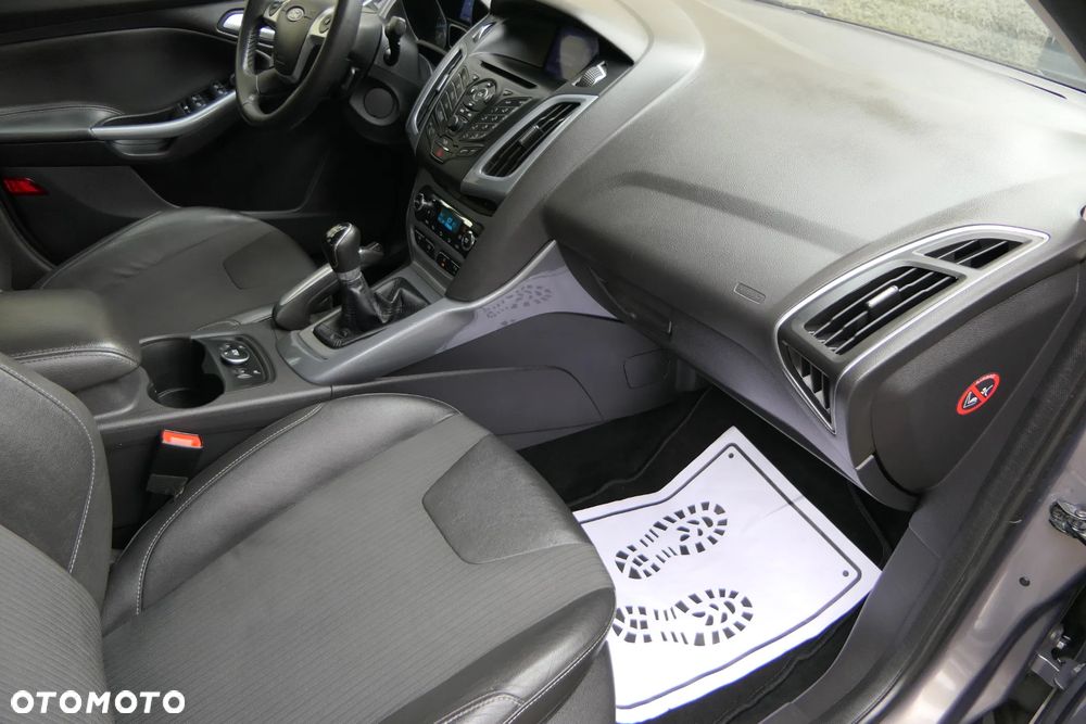 Ford Focus 1.6 Ti-VCT Titanium - 15
