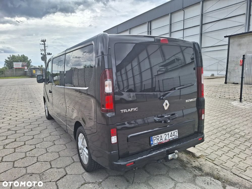 Renault Trafic ENERGY dCi 145 Grand Spaceclass - 10