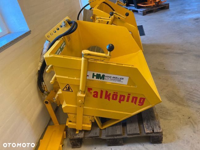 Falkoping Broddway piaskarka posypywarka solarka podwieszana zima S-3 - 3
