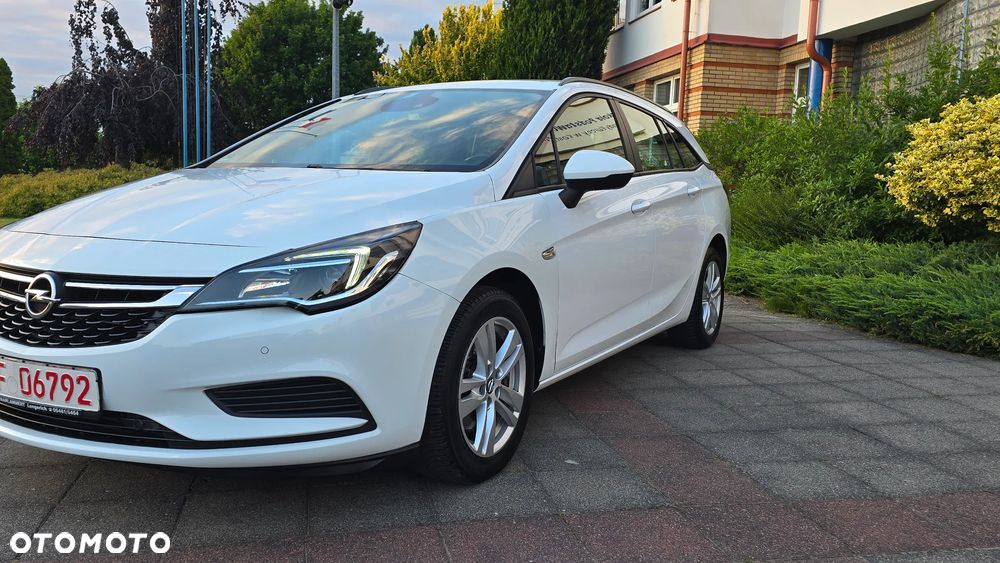 Opel Astra - 32