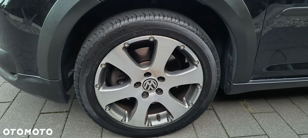 Volkswagen Touran 1.4 TSI DSG Cross - 6