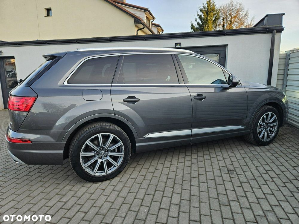 Audi Q7 - 17