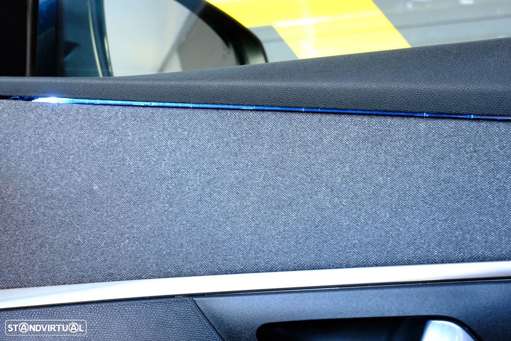 Peugeot 5008 1.2 PureTech Allure EAT8 - 45
