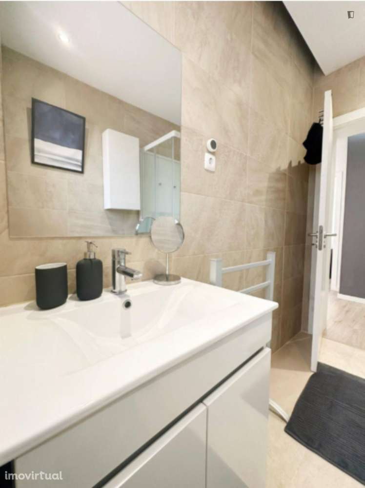 Apartamento com 1 quartos - localizado em Penha de França Lisbon - Grande imagem: 3/23