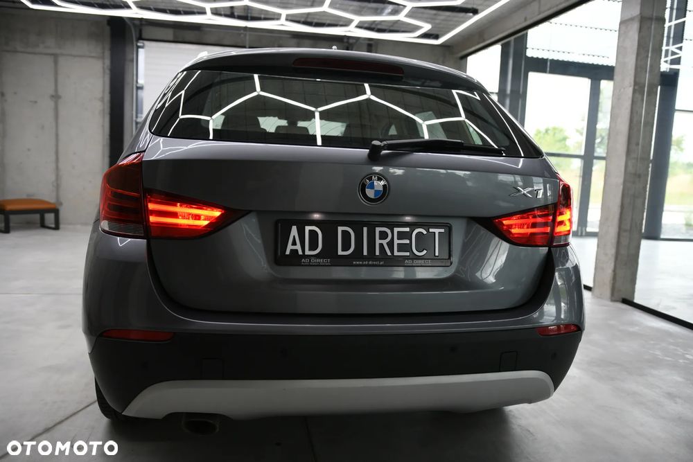 BMW X1 xDrive18d - 12