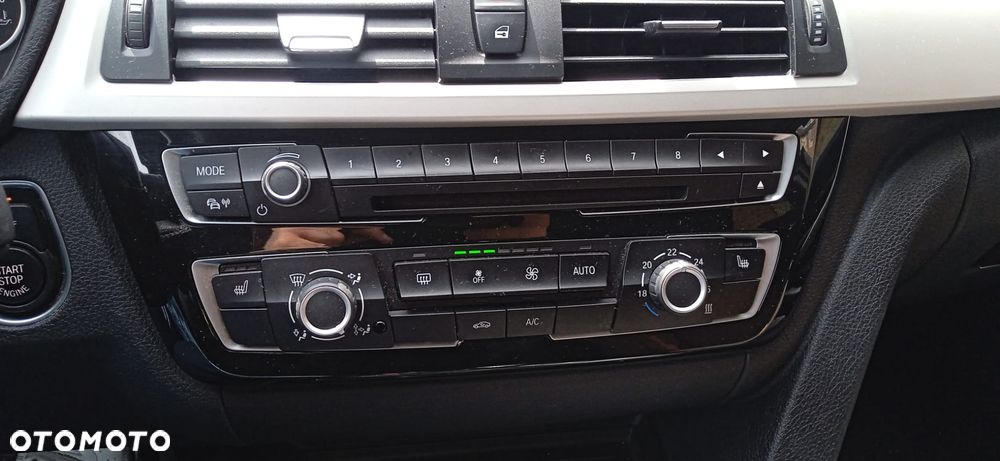 BMW Seria 3 318d - 23