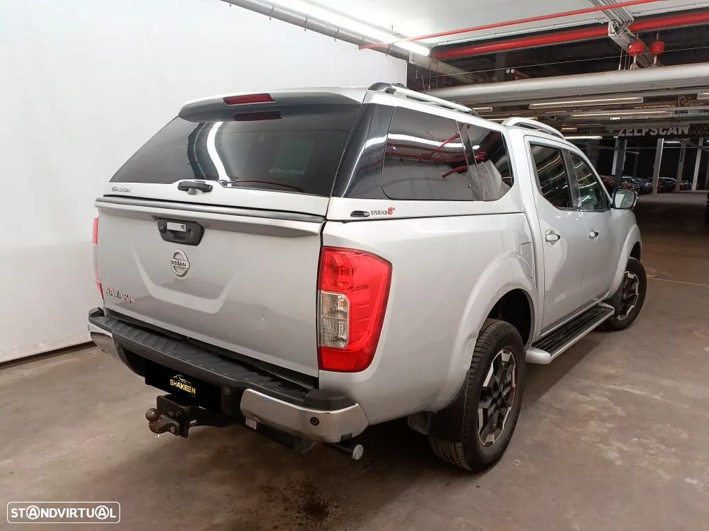 Nissan Navara 2.3 dCi CD 4WD Tekna Auto - 4
