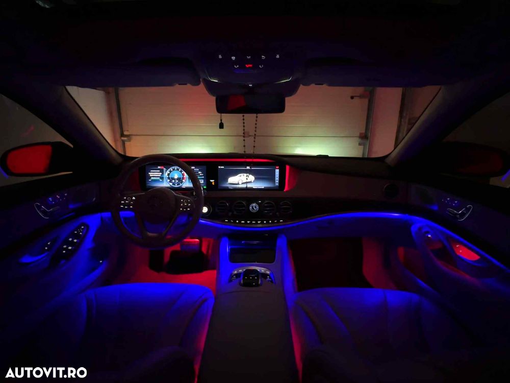 Mercedes-Benz S - 12