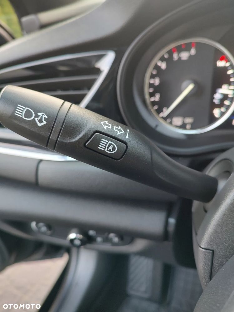 Opel Insignia 2.0 CDTI Business Elegance S&S - 24