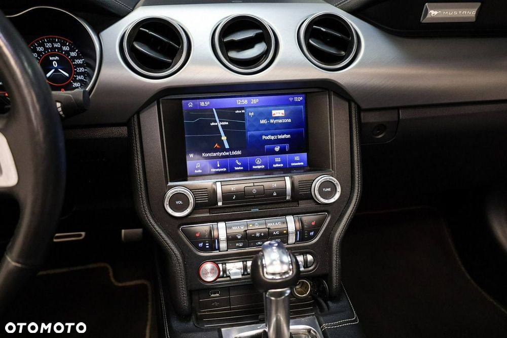 Ford Mustang 5.0 V8 GT - 19