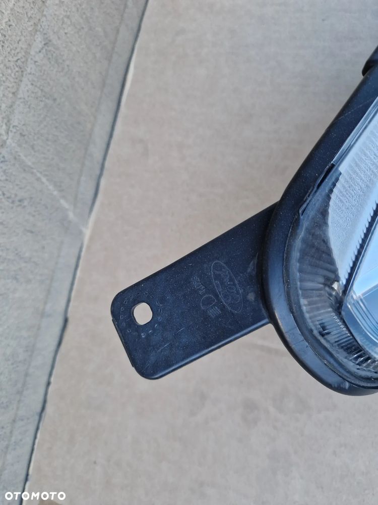 FORD FIESTA MK8 LAMPA REFLEKTOR PRAWA PRZÓD PRZEDNI H1BB13W029 - 3