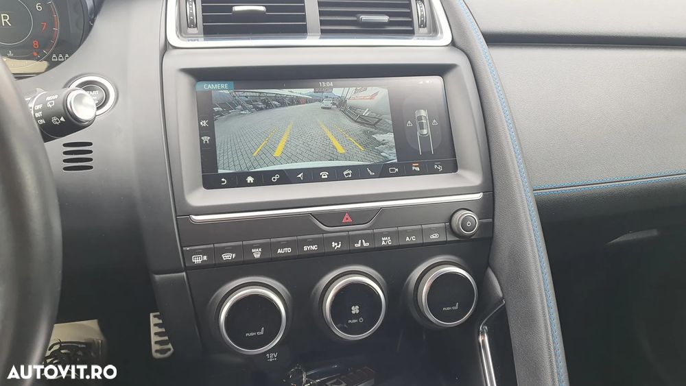 Jaguar E-Pace P250 AWD R-Dynamic S - 13