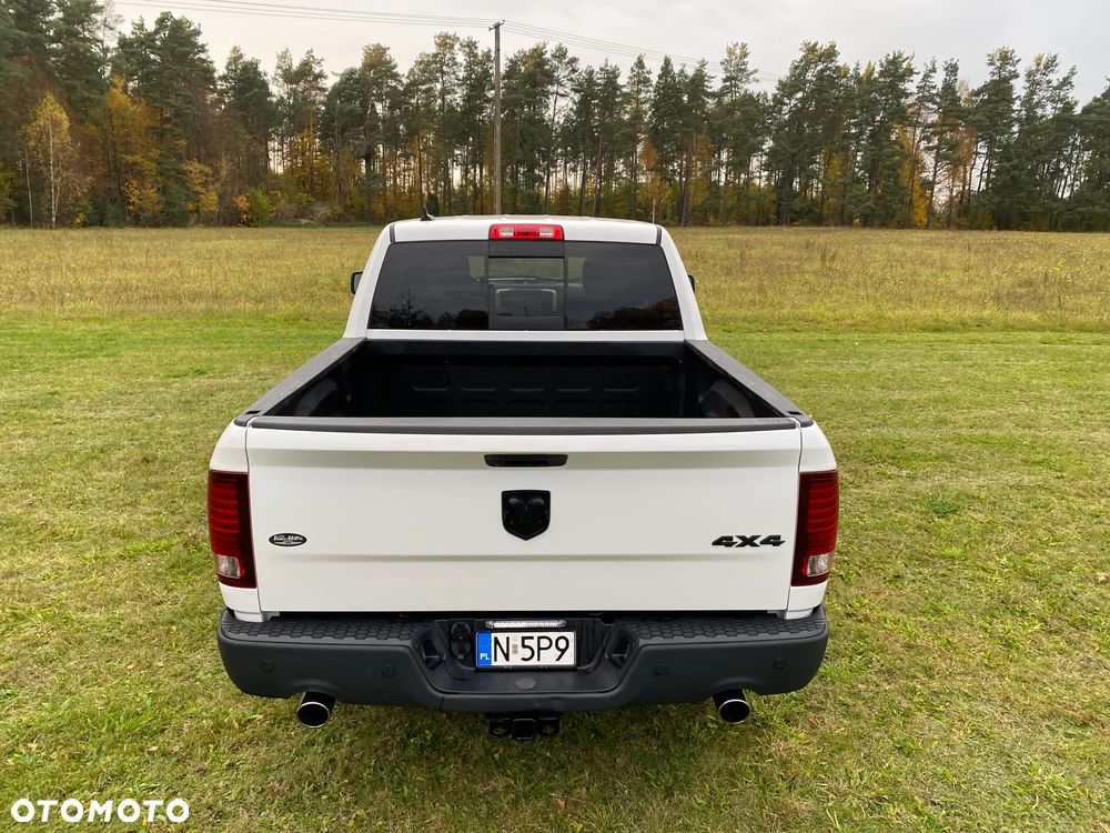 Dodge RAM 5.7 4x4 - 7