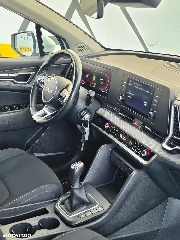 Kia Sportage - 14
