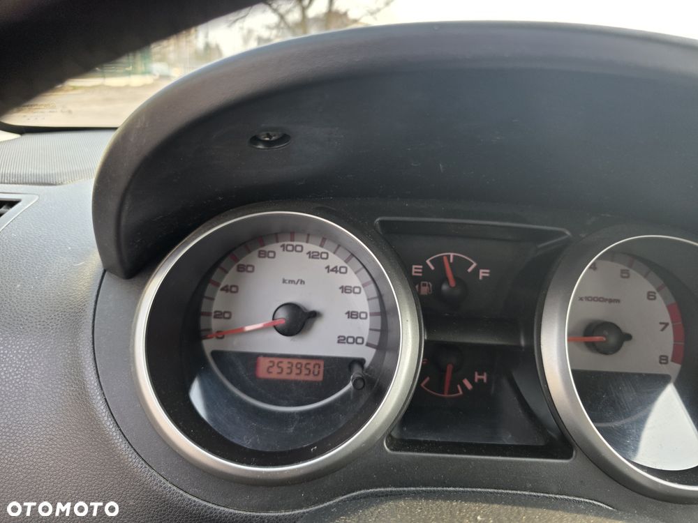 Suzuki Ignis - 8