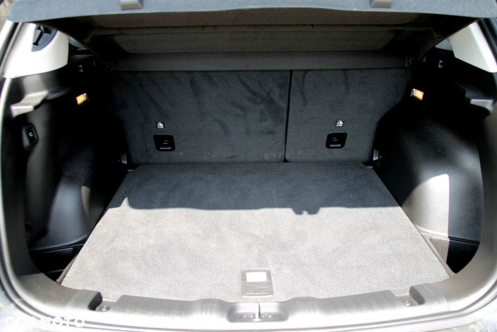 Jeep Compass - 31
