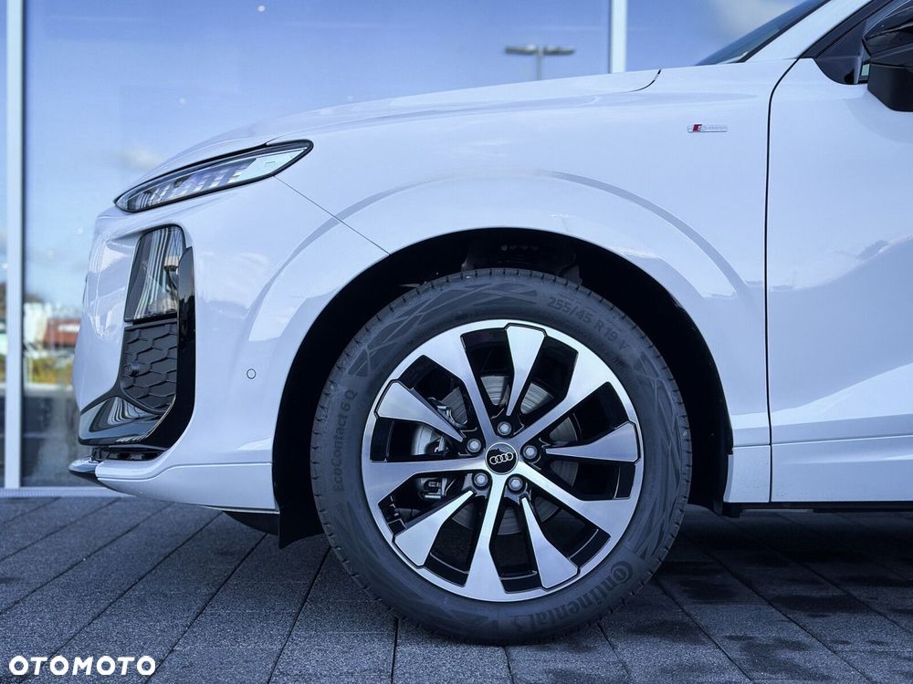 Audi Q3 - 6