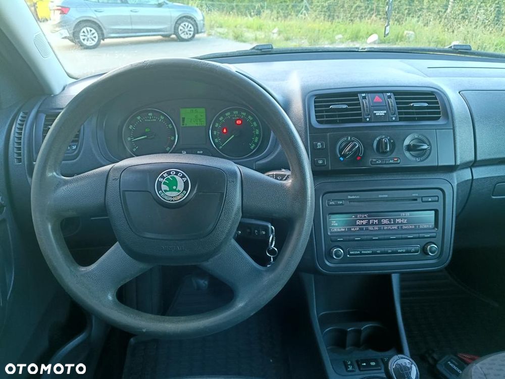 Skoda Fabia 1.4 16V STYLE Edition - 10