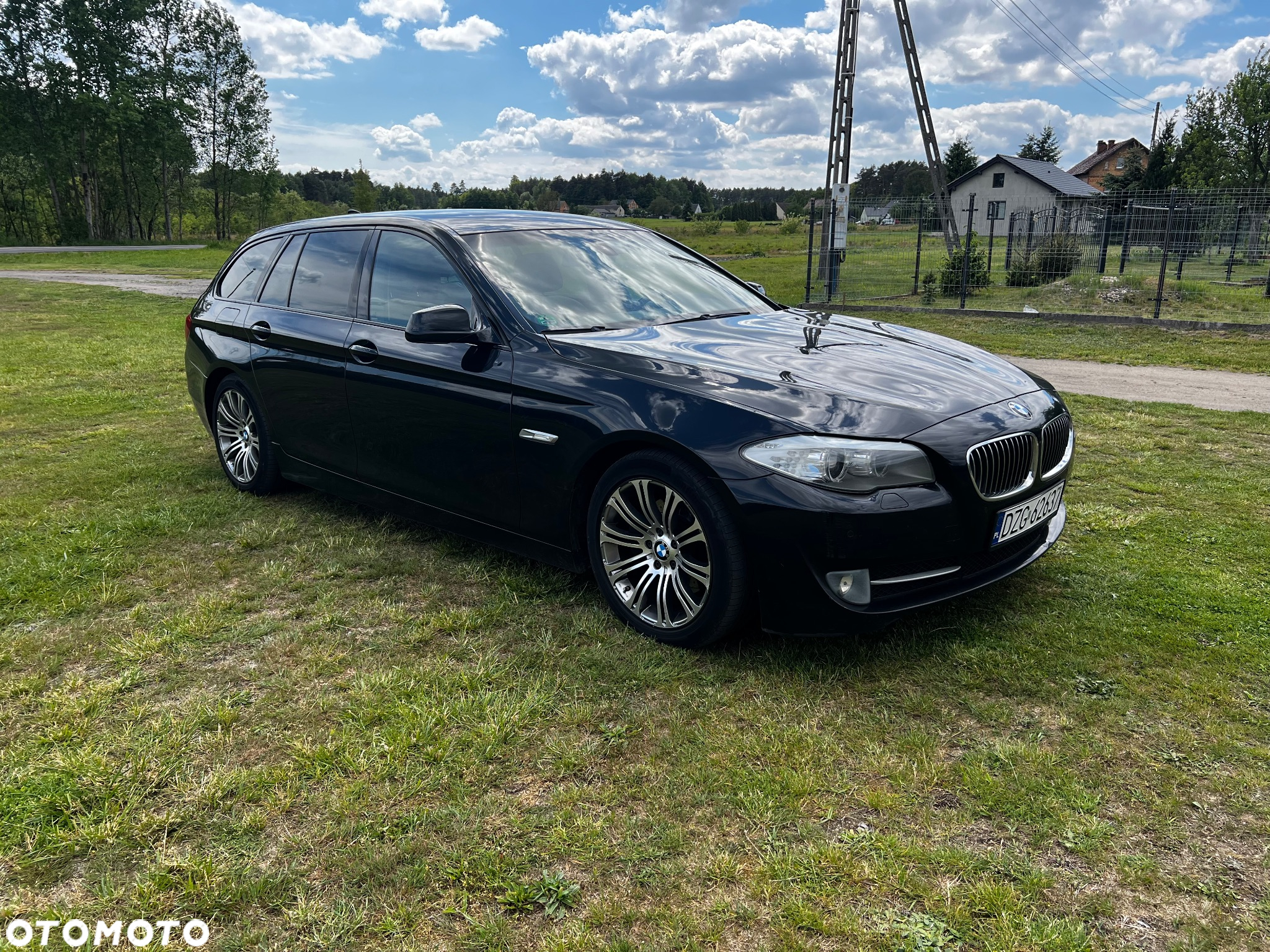 BMW Seria 5 520d Touring - 2
