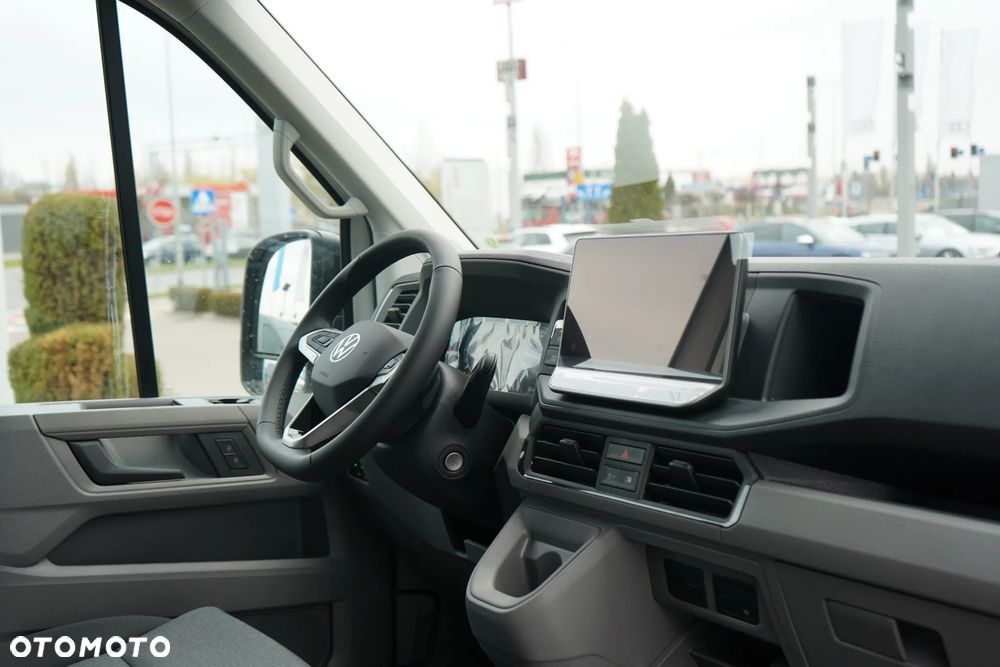 Volkswagen Crafter 35 - 25