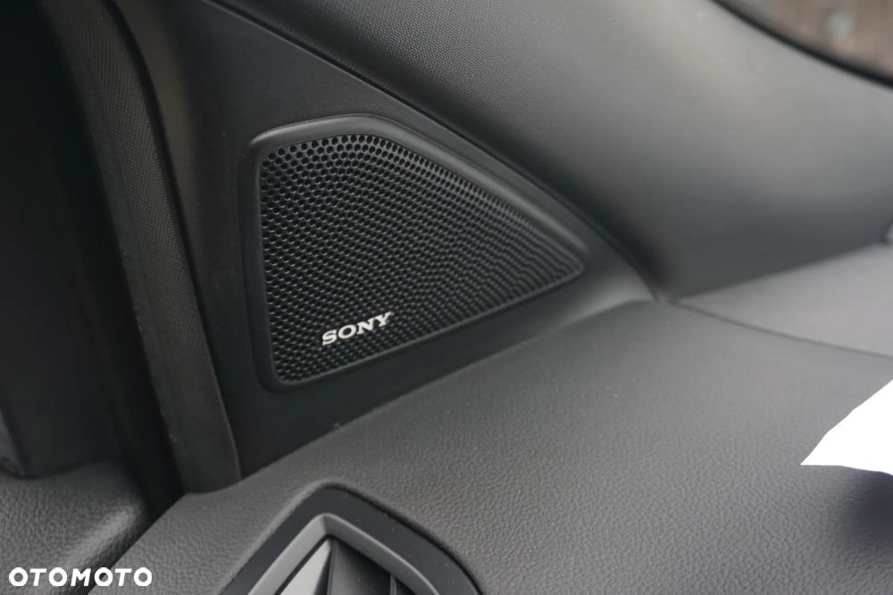 Ford Kuga 1.5 EcoBoost FWD ST-Line X - 26