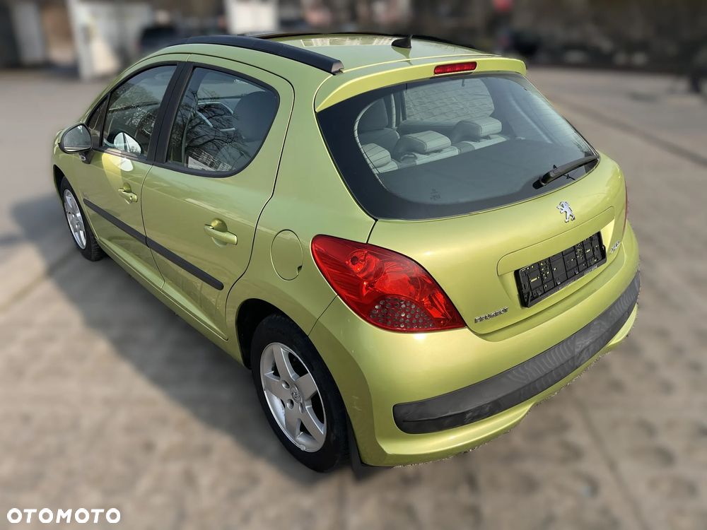 Peugeot 207 95 VTi Premium - 4