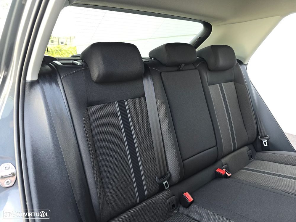 VW T-Roc 1.0 TSI Life - 35