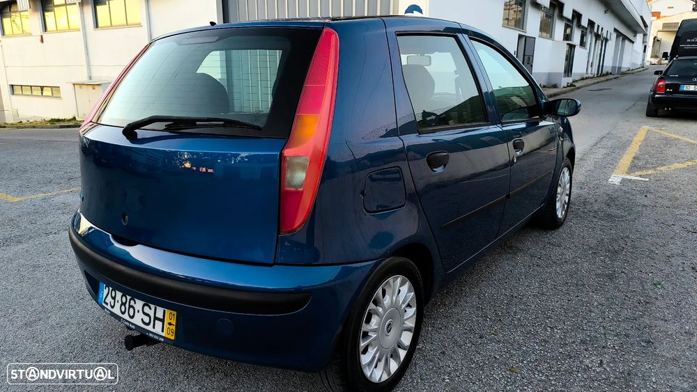 Fiat Punto 1.9 JTD HLX - 2