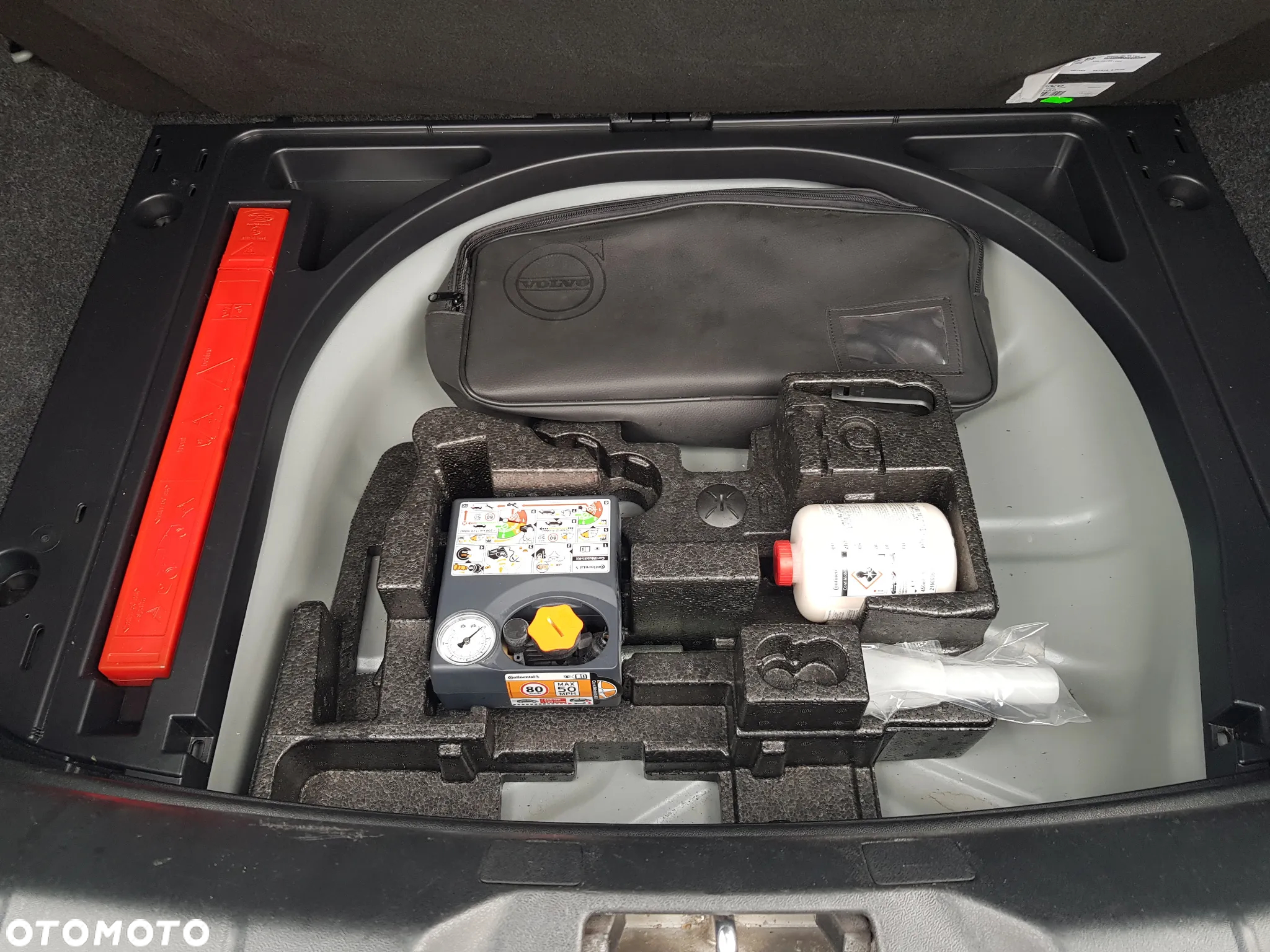 Volvo V40 D2 Drive-E Dynamic Edition - 17