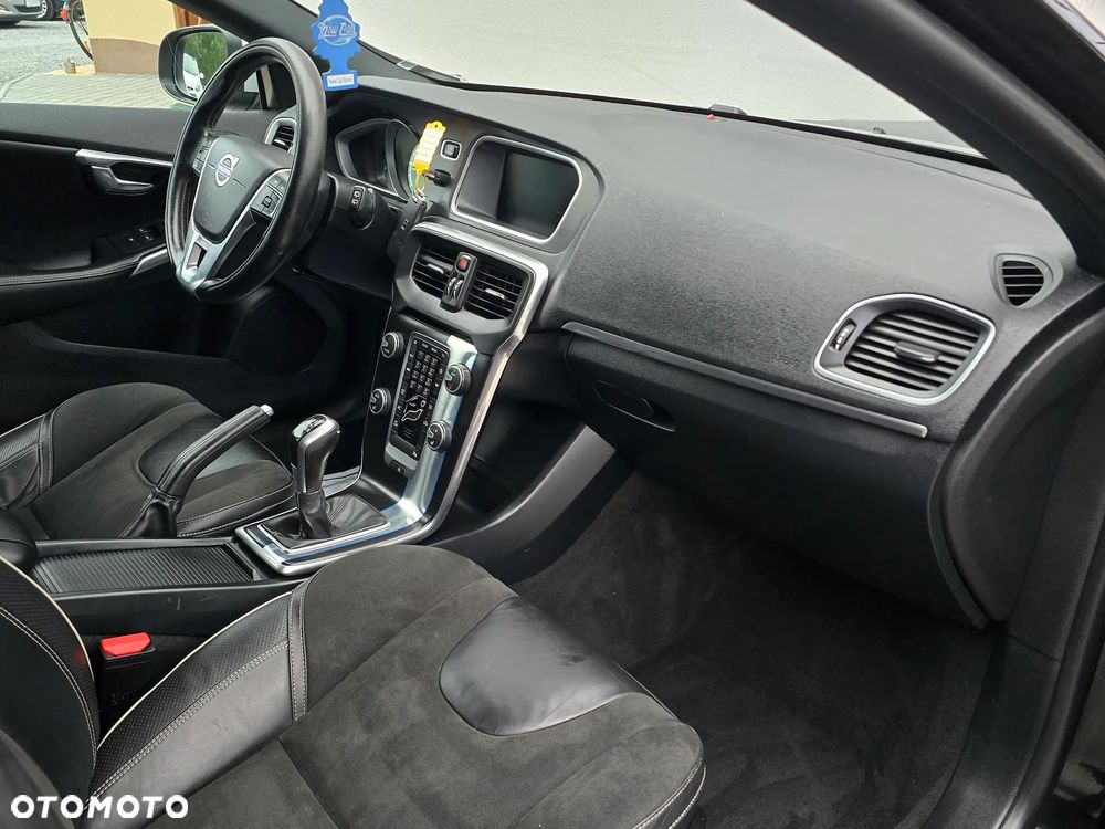 Volvo V40 D2 RDesign - 24