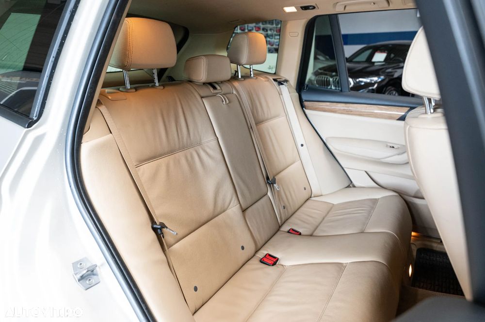 BMW X3 xDrive20d Aut. - 7