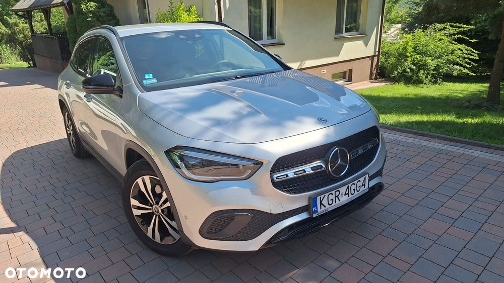 Mercedes-Benz GLA 250 4-Matic AMG Line - 1