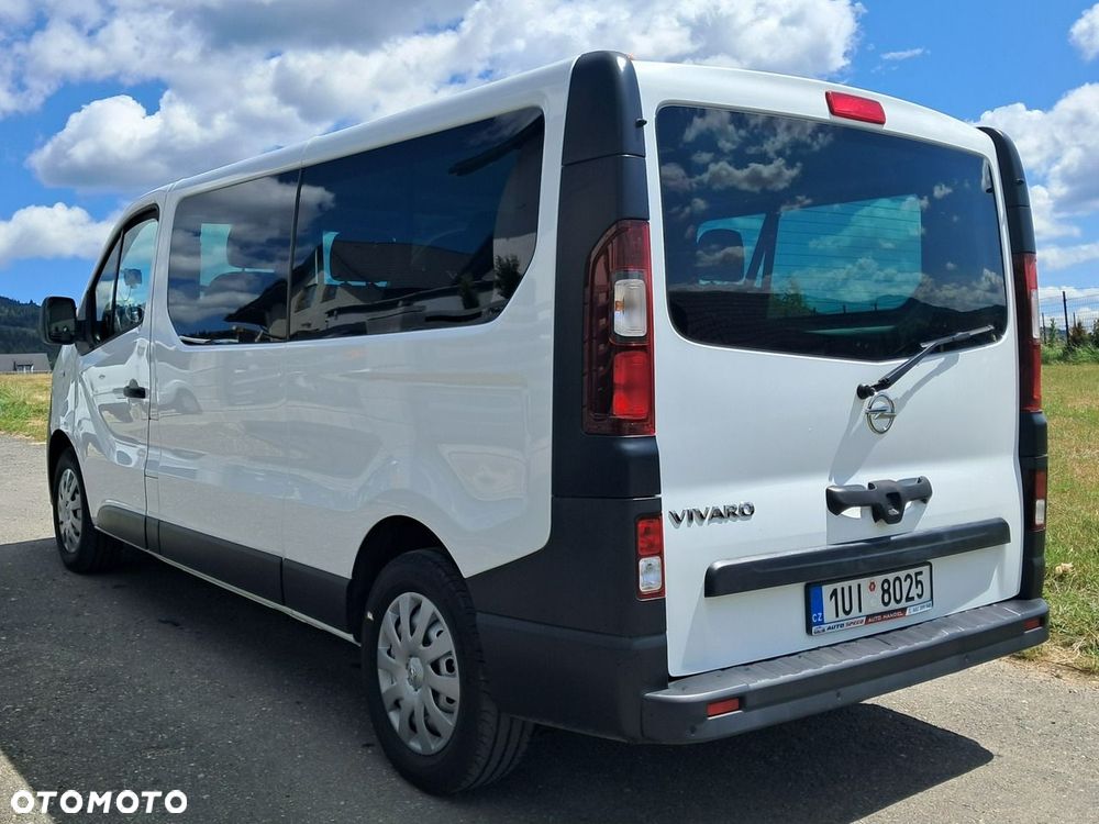 Opel Vivaro - 9