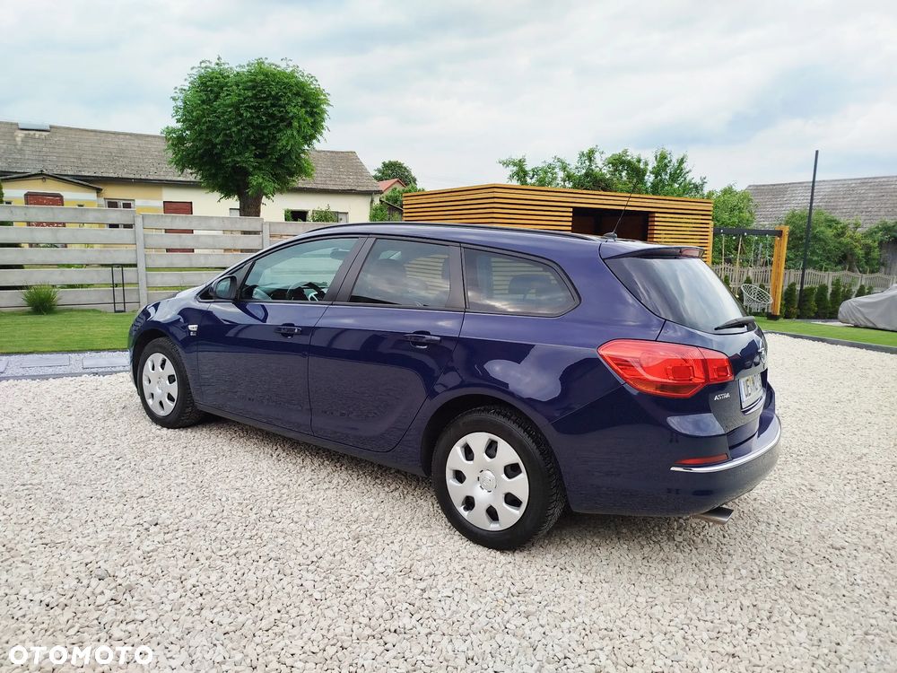 Opel Astra 1.4 Turbo 150 Jahre - 2