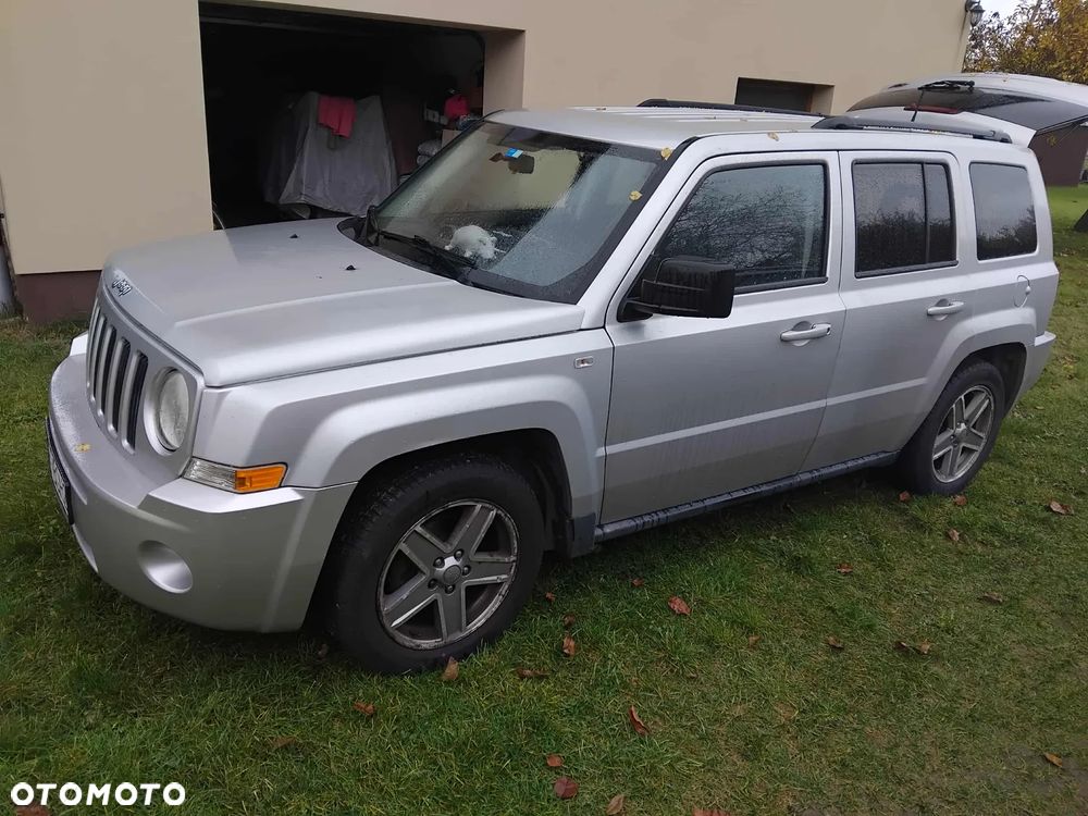 Jeep Patriot - 1