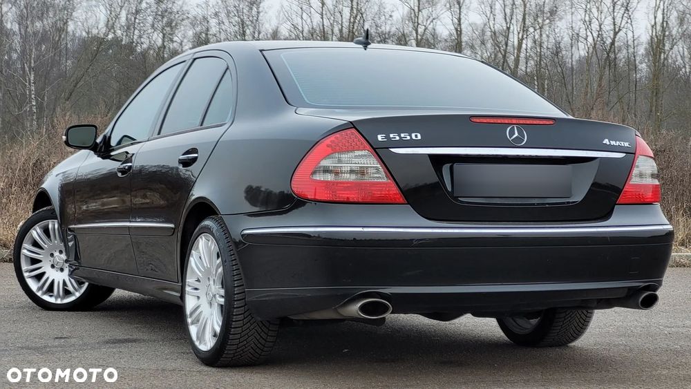 Mercedes-Benz Klasa E 500 4-Matic Avantgarde - 8