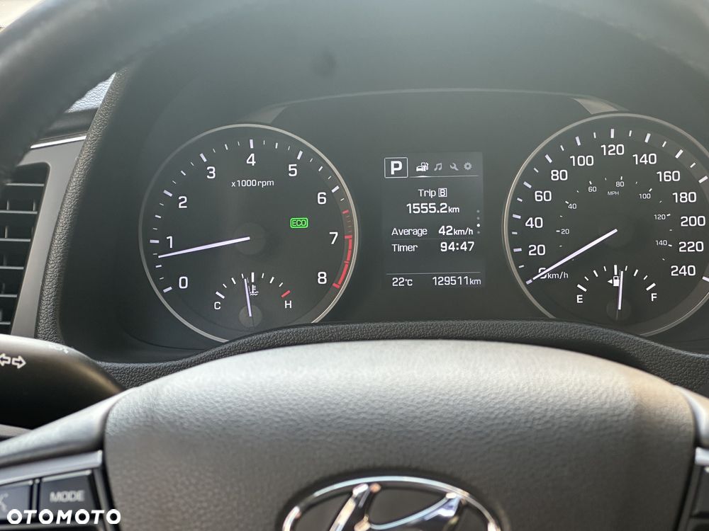 Hyundai Elantra - 22